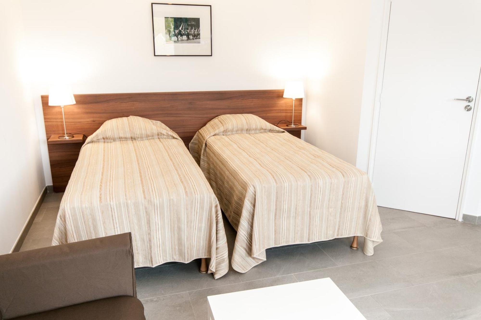 Domaine Equestre De La Chenaie Apartment Сомюр Екстериор снимка